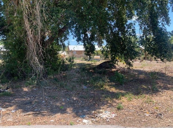 30 E Metcalfe Street, Avon Park, FL 33825