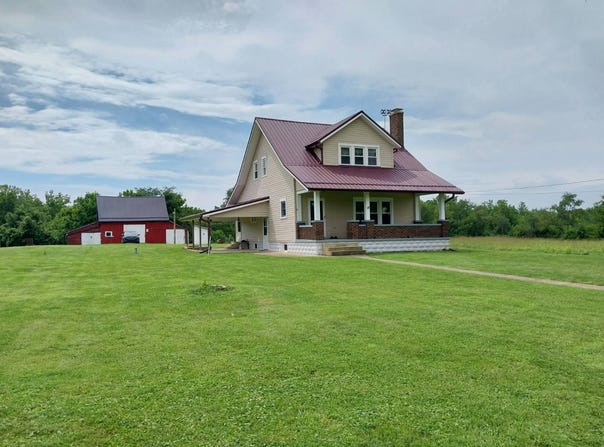 9182 Rapid Forge Rd, Greenfield, OH 45123