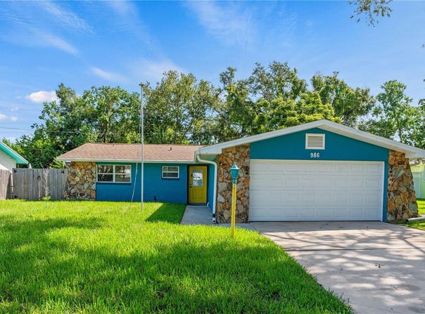 986 LEXINGTON Drive, DUNEDIN, FL 34698