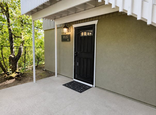 1525 GARFIELD Pl, Eugene, OR 97402