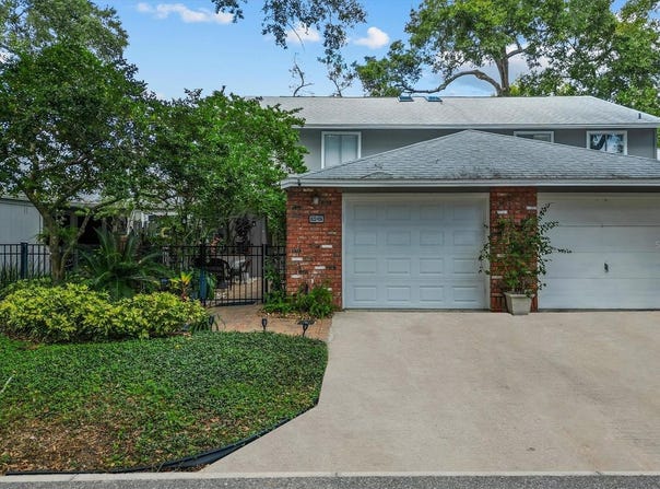 623 RED OAK CIRCLE, ALTAMONTE SPRINGS, FL 32701