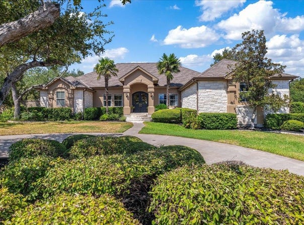 3500 Wellspring Dr, Bee Cave, TX 78738