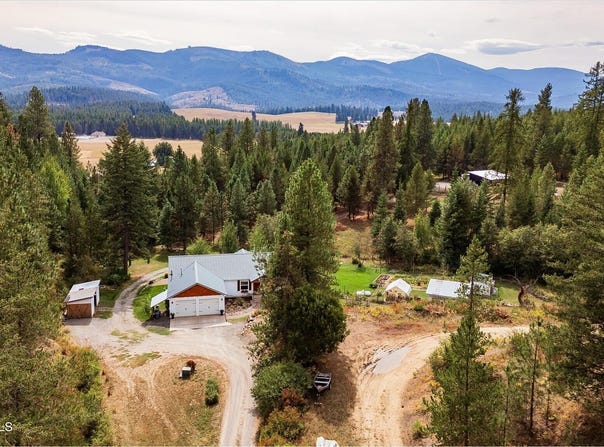 68 Adventure Way, Blanchard, ID 83804