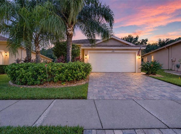 15906 COBBLE MILL Drive, WIMAUMA, FL 33598