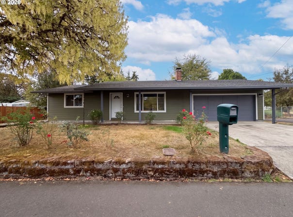 555 MATZEN St, StHelens, OR 97051