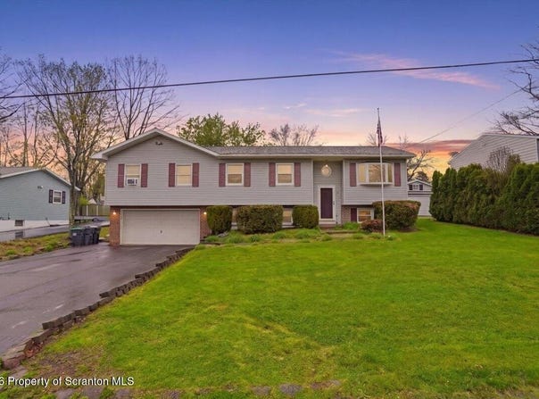 72 Kirby Avenue, Mountaintop, PA 18707