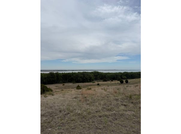 1053A Lakeview West Rd, Brule, NE 69127