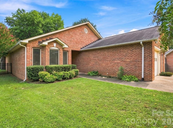 1850 Charter Drive, Rock Hill, SC 29732