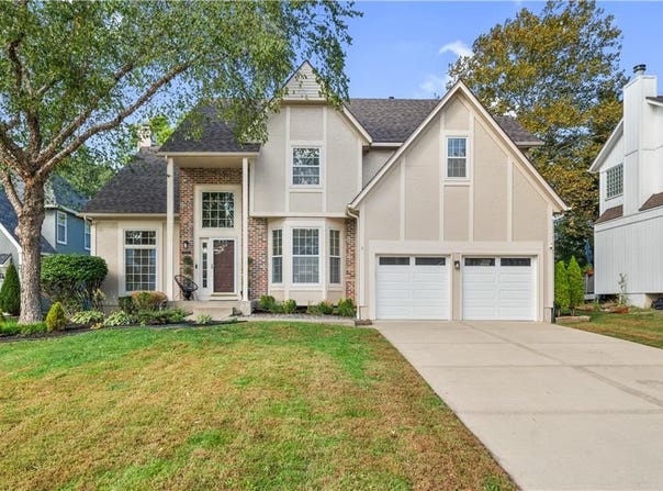 13912 Birch Street, Overland Park, KS 66224