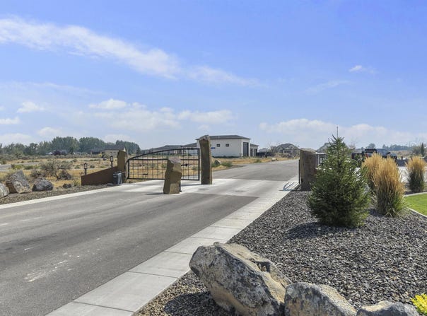3402 E 4056 N, Kimberly, ID 83341