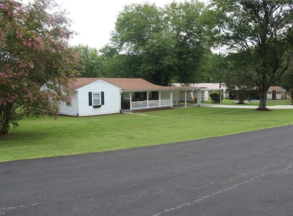 106 Mohawk Drive, King, NC 27021