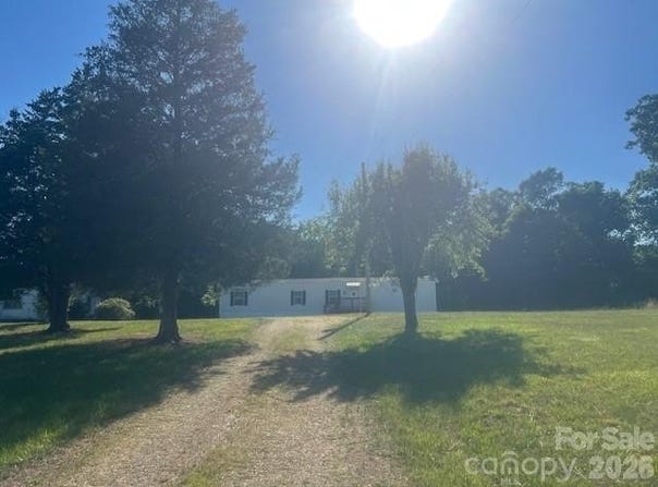 547 Indian Hill Road, Olin, NC 28660