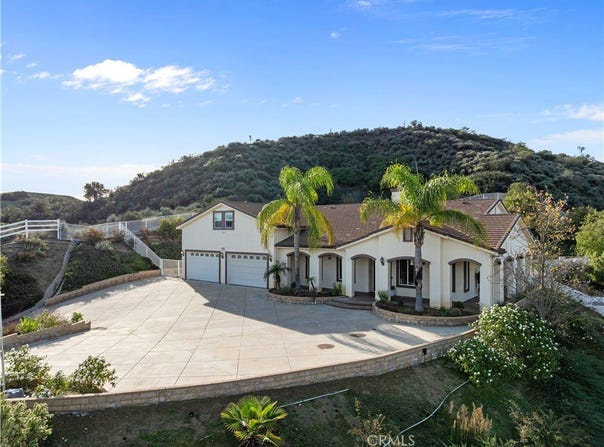 29826 Arroyo Oak, Castaic, CA 91384