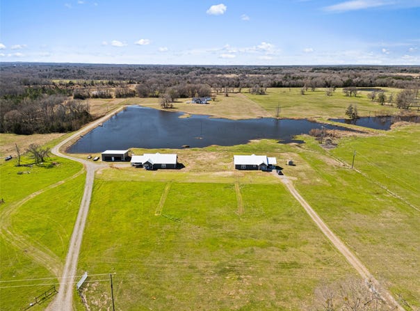 385 County Road 3104, Pittsburg, TX 75686
