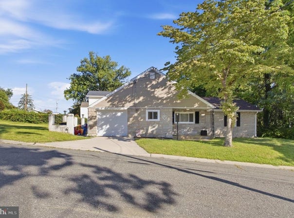 2801 MANSION AVE, CLAYMONT, DE 19703