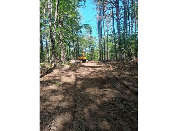 Ridge School Road, Liberty, ME 04949
