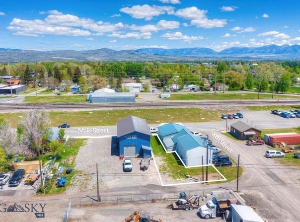 S 8th Street, Manhattan, MT 59741
