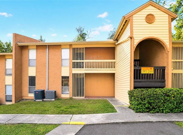 1810 NW 23RD Boulevard, GAINESVILLE, FL 32605