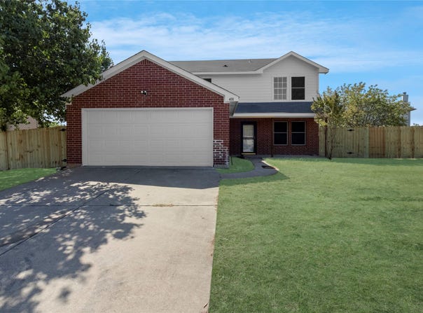 408 Centennial Place, Crowley, TX 76036