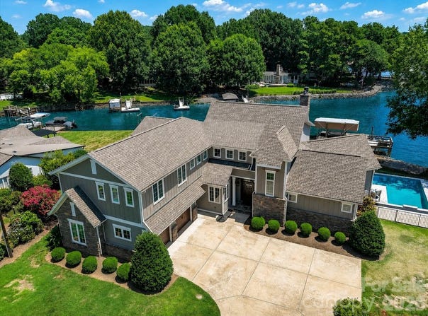 18014 Whispering Oaks Drive, Cornelius, NC 28031