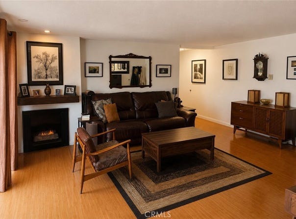 8163 Redlands, Playa del Rey, CA 90293