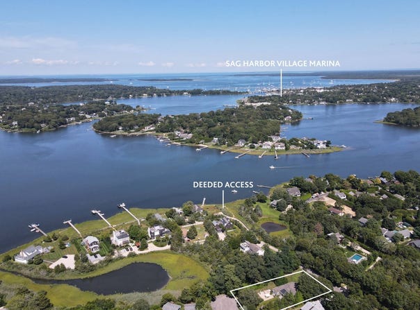 11 Sims Avenue, Sag Harbor, NY 11963