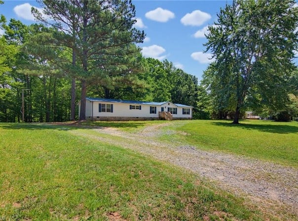1041 Whitts Road, Madison, NC 27025