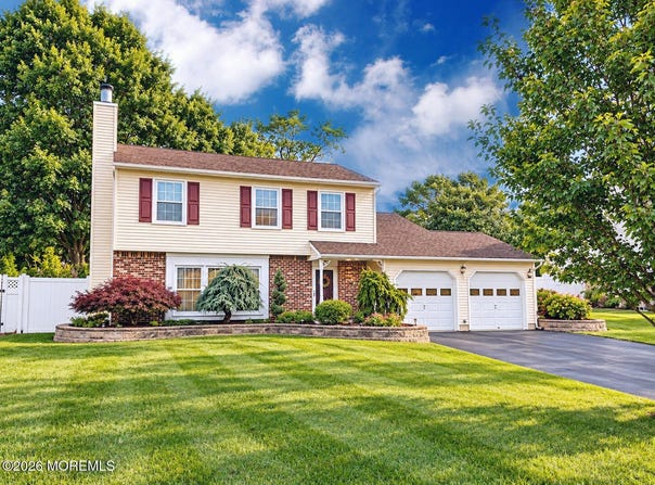72 Bernard Drive, Howell, NJ 07731