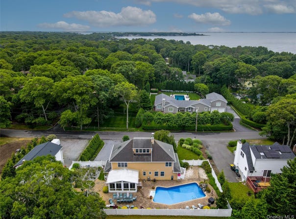 56 Ocean Avenue, Hampton Bays, NY 11946