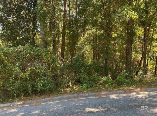 239 Bayview Drive, Daphne, AL 36526