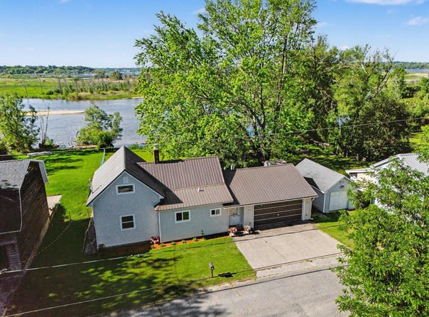409 Jerumbo Street, Manistee, MI 49660