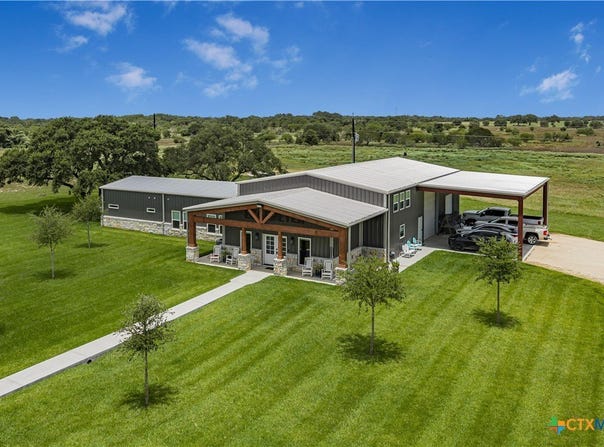 686 Rappold Road, Yoakum, TX 77995