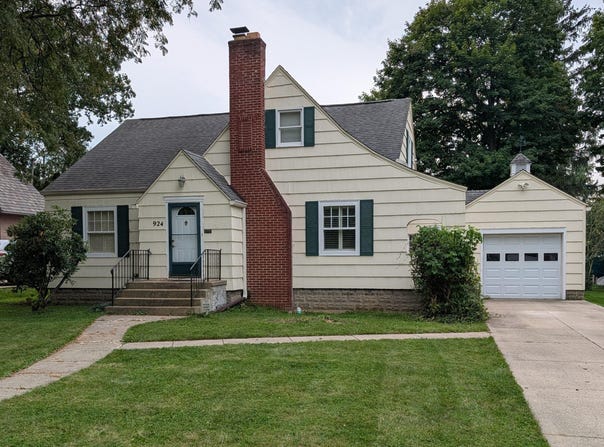 924 E High Street, Mount Vernon, OH 43050