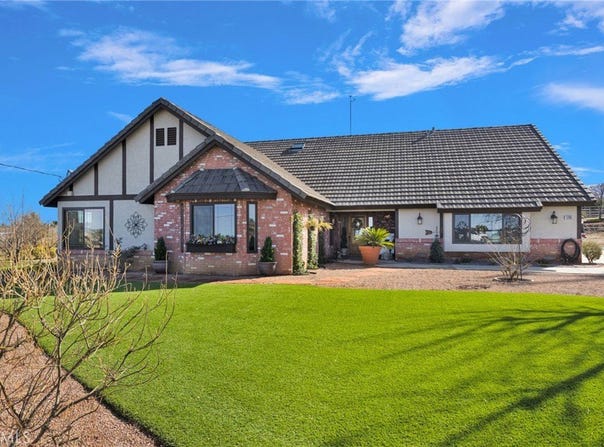 5205 Snow Line, Phelan, CA 92371