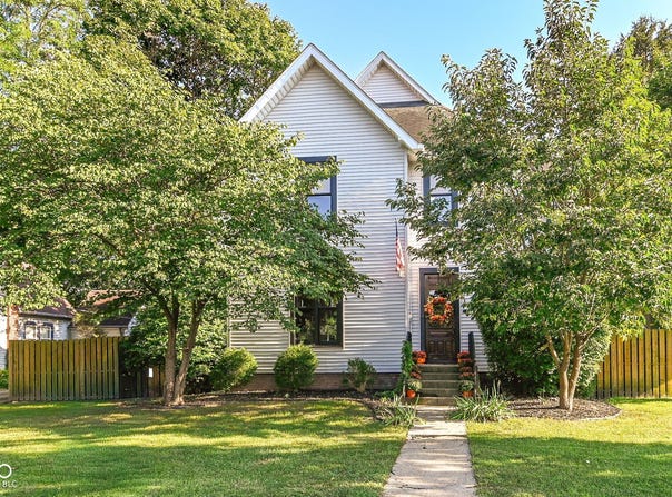 411 E Main Street, Plainfield, IN 46168