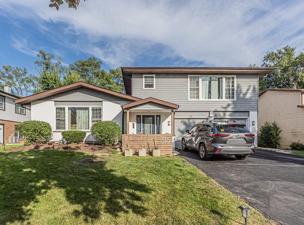 315 Morningside Drive, Bloomingdale, IL 60108