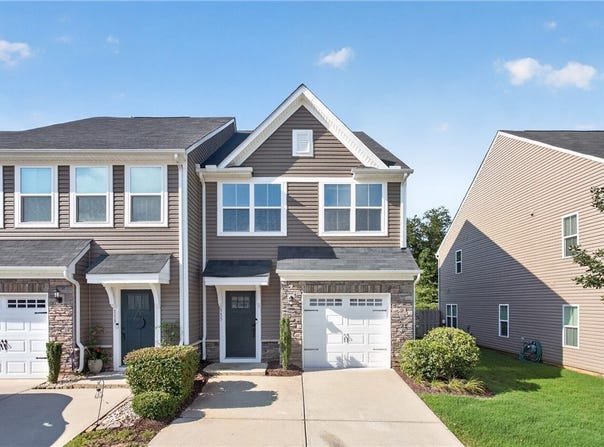 115 Roundtree Drive, Simpsonville, SC 29681