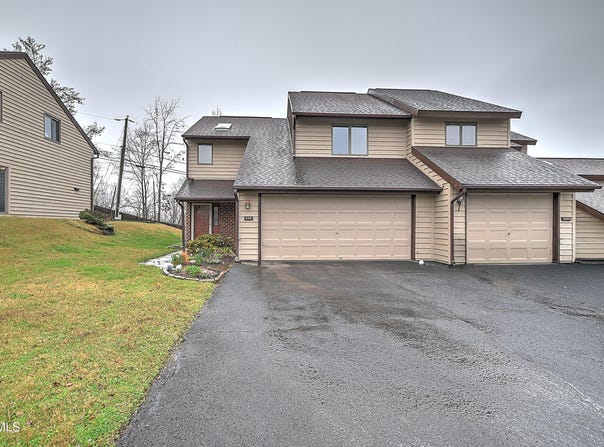 248 Willowbend Drive, Kingsport, TN 37660
