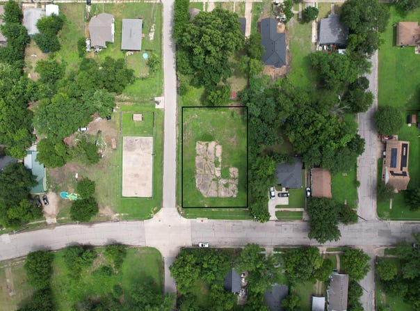 1309 G W Jackson Avenue, Corsicana, TX 75110