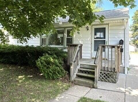 1920 Hall Street, Holt, MI 48842