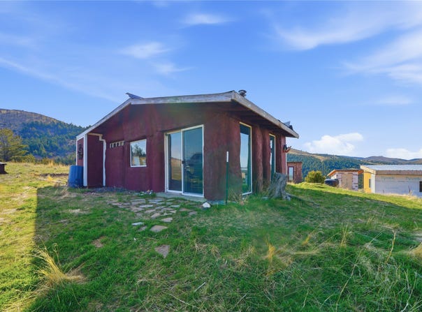 112 Lone Wolf Trail, Three Forks, MT 59752