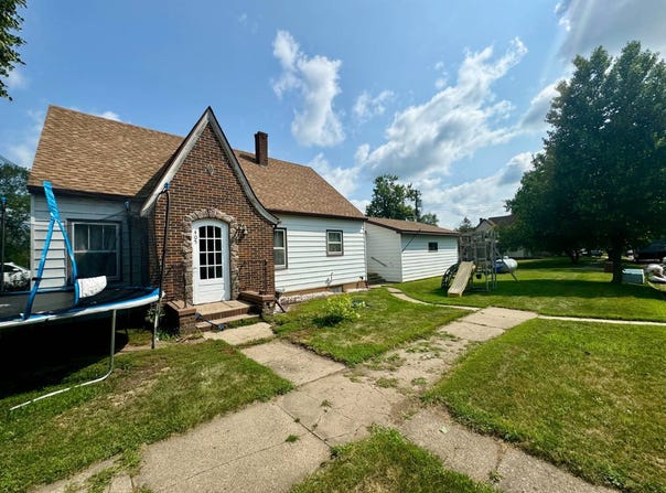 405 Oak St. E, Sisseton, SD 57262