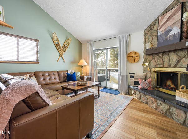 136 GCR 838, Fraser, CO 80442