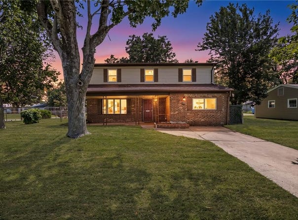 1125 Sir Gawaine Drive, Chesapeake, VA 23323