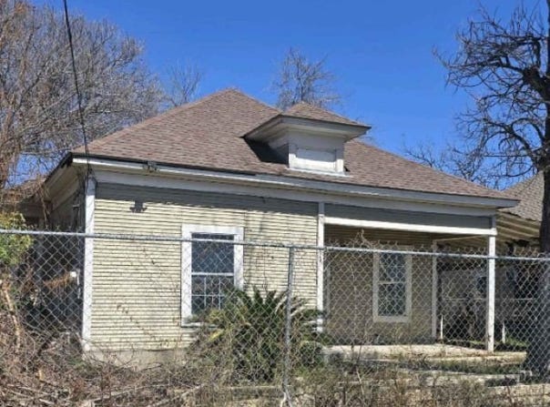 809 LEAL ST, San Antonio, TX 78207