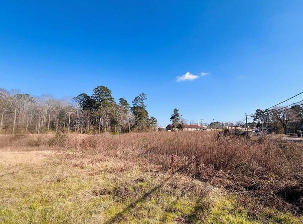 495 Rice Street, Hemphill, TX 75948
