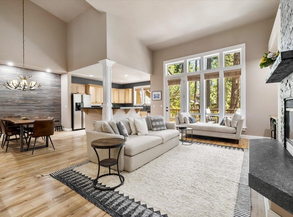 60446 Seventh Mountain Drive, Bend, OR 97702