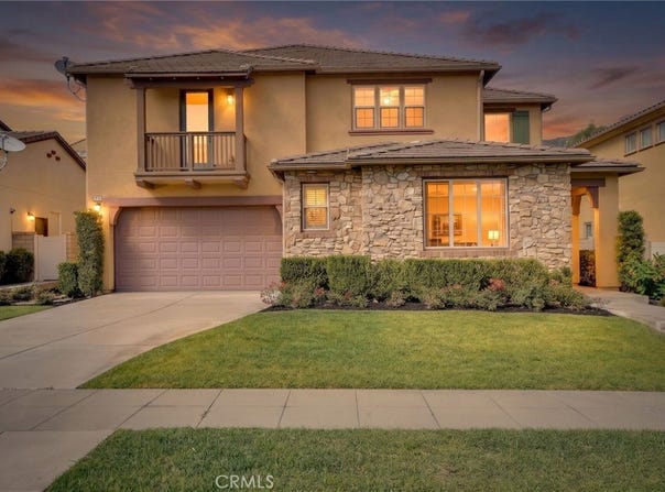 885 E Manresa Drive, Azusa, CA 91702