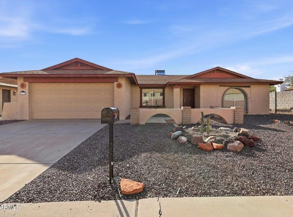 15622 N 29TH Avenue, Phoenix, AZ 85053