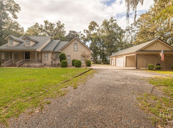 1190 Delegal Drive NE, Townsend, GA 31331